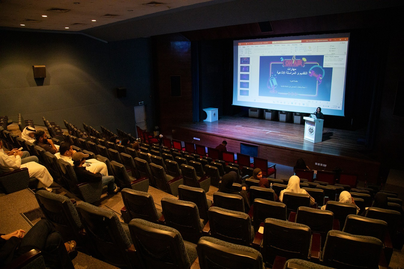 UOB Students Discover Tools of a Professional Reporter