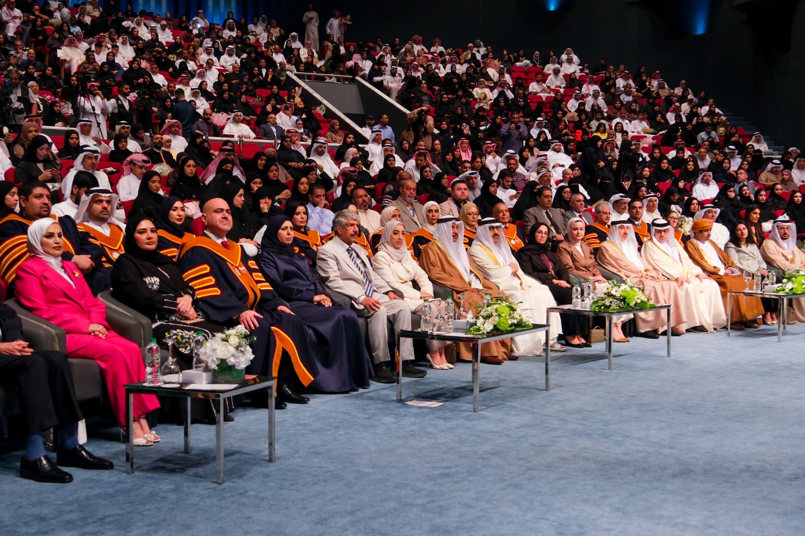 تحت رعاية سمو ولي العهد رئيس مجلس الوزراء .. جامعة البحرين تنظم حفل تخريج الفوج السابع والعشرين من طلبتها