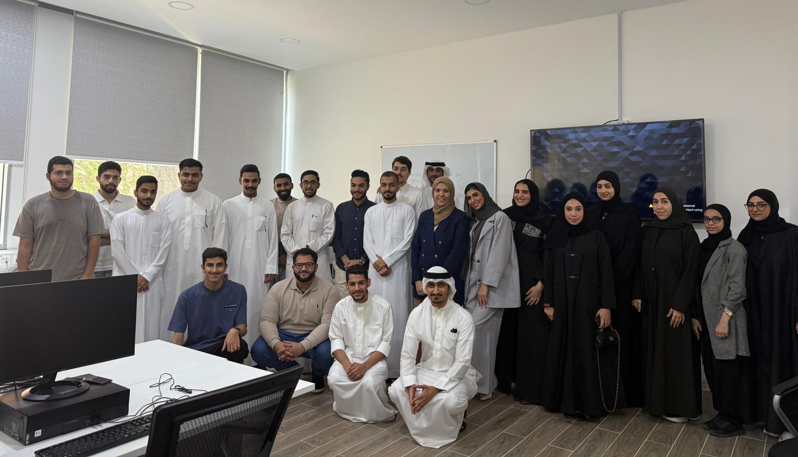 A Practical Workshop for UOB Students on Virtual Investment Management